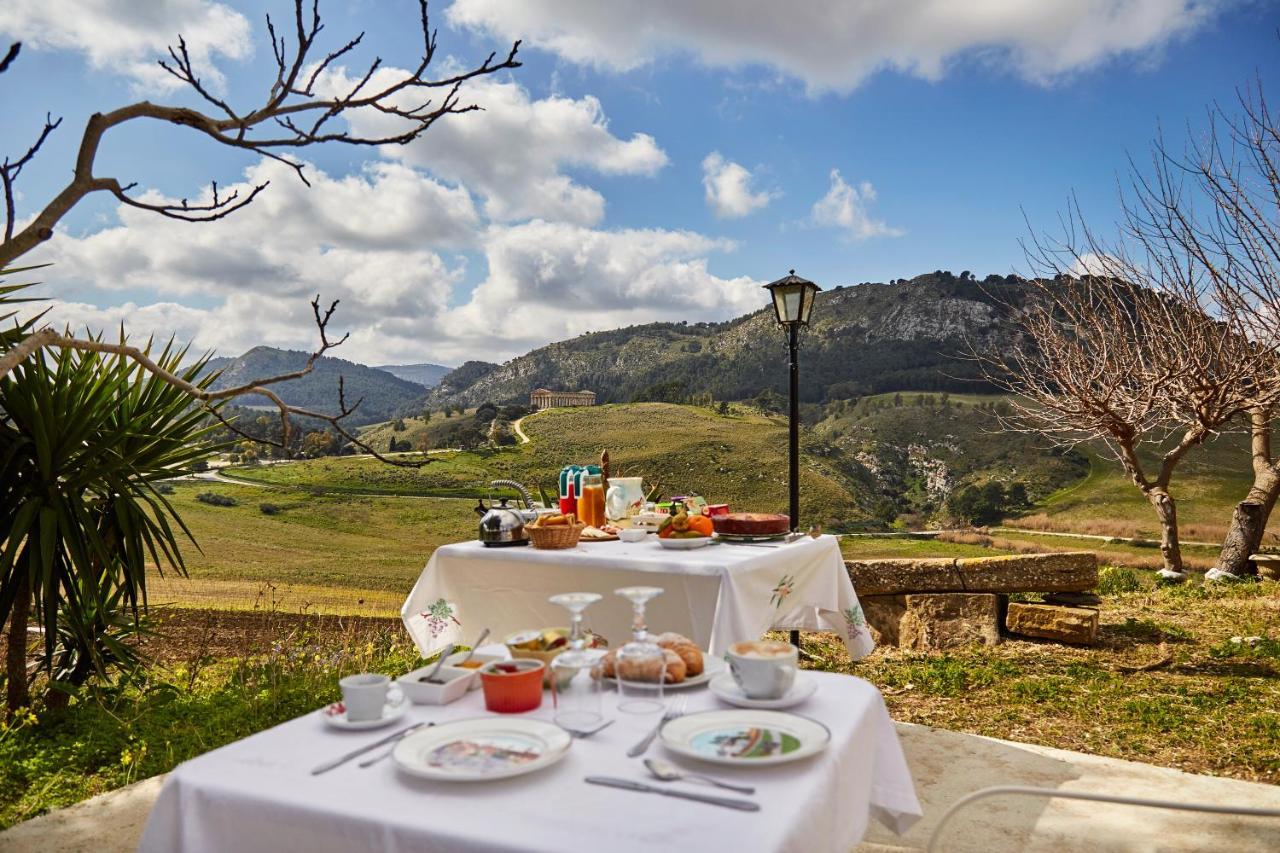 Helimos Bed&Breakfast Segesta Temple-Castellammare カラタフィーミ エクステリア 写真