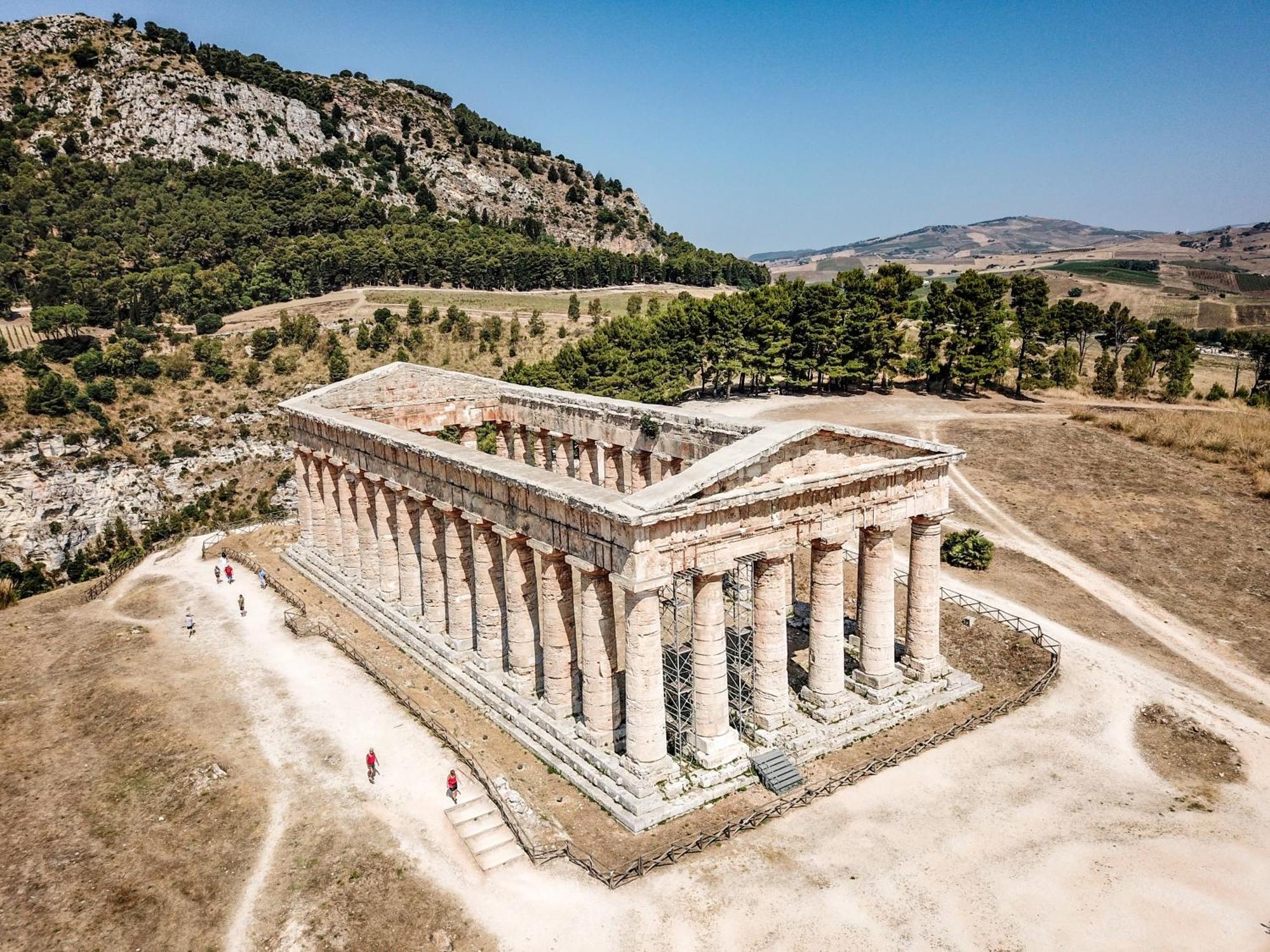 Helimos Bed&Breakfast Segesta Temple-Castellammare カラタフィーミ エクステリア 写真