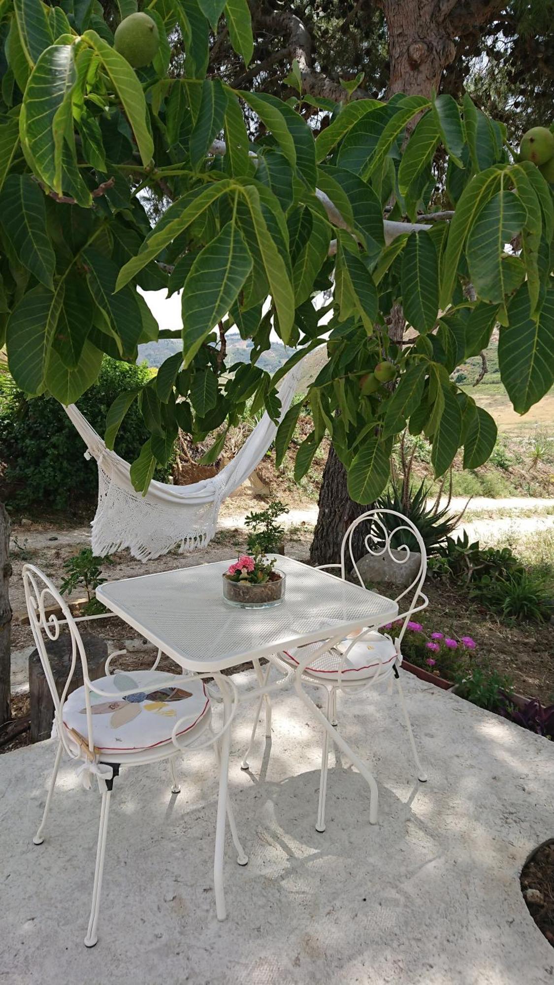 Helimos Bed&Breakfast Segesta Temple-Castellammare カラタフィーミ エクステリア 写真