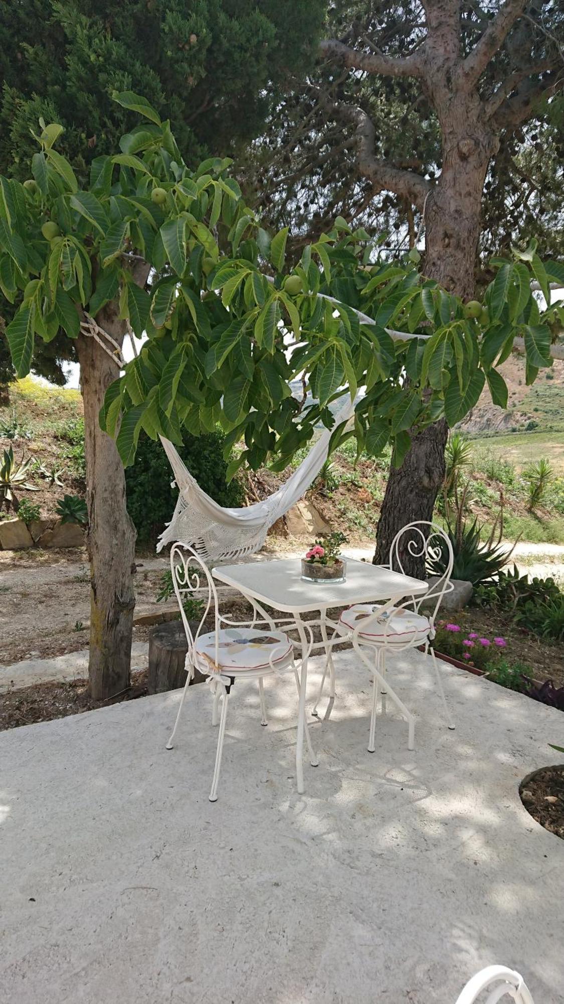 Helimos Bed&Breakfast Segesta Temple-Castellammare カラタフィーミ エクステリア 写真